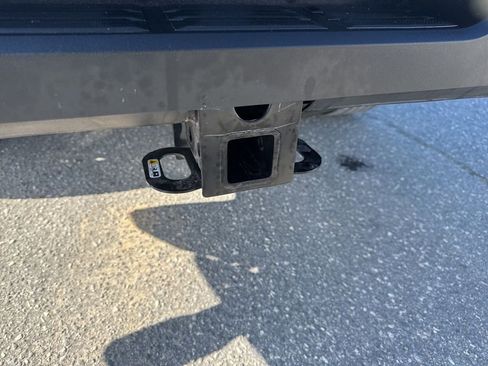 Used 2025 Toyota Tacoma TRD Sport image 29