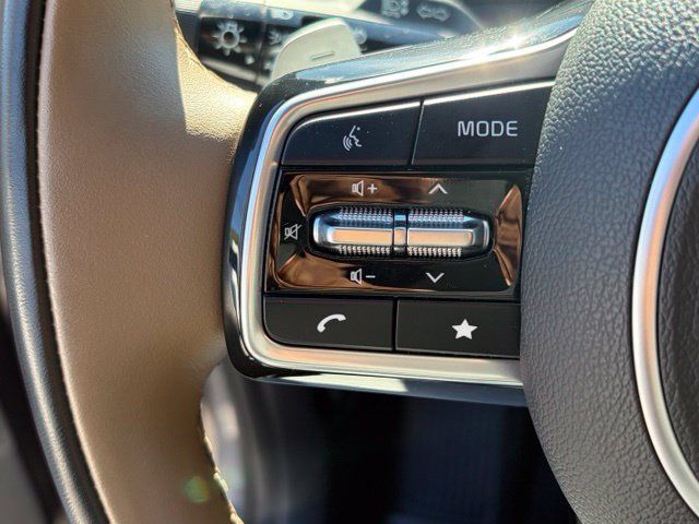 Used 2025 Kia Sorento SX Prestige w/ Olive Brown Leather Package AWD/4WD image 18