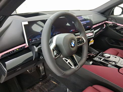 New 2026 BMW 530i w/ M Sport Package image 4