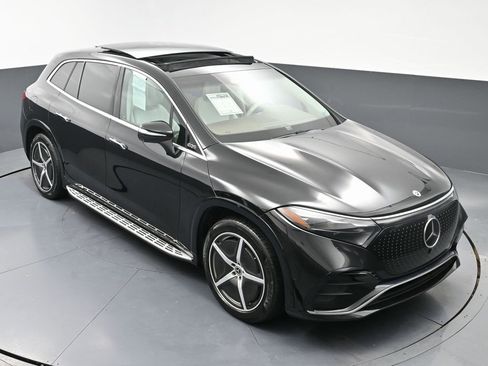 Used 2023 Mercedes-Benz EQS 580 4MATIC SUV image 42