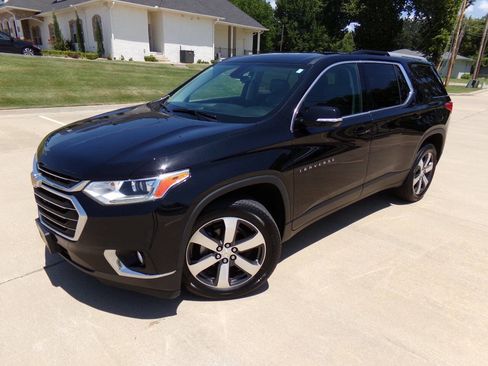 Used 2018 Chevrolet Traverse LT image 8