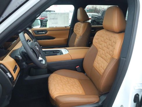 New 2026 Nissan Armada Platinum Reserve image 17