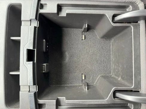 Used 2016 GMC Sierra 3500 4x4 Crew Cab image 17