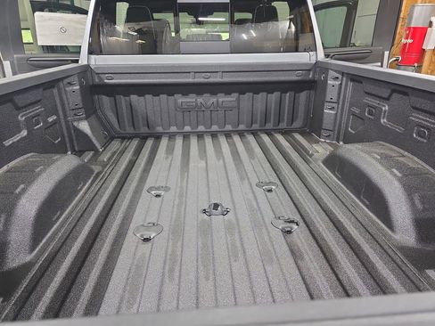 New 2026 GMC Sierra 2500 AT4X w/ LPO, Black Badging Package AWD/4WD image 12