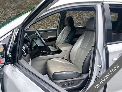 Used 2018 Kia Sedona EX FWD image 22