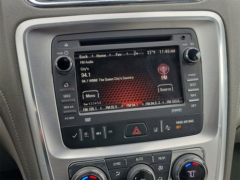 Used 2014 GMC Acadia SLT w/ Technology Package image 28