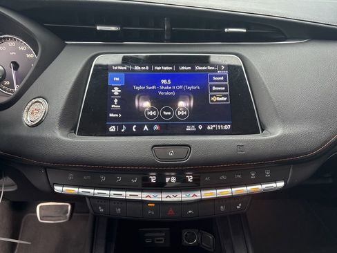 Used 2019 Cadillac XT4 Sport FWD image 18