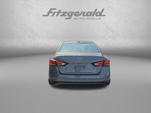 Used 2025 Nissan Altima 2.5 SV FWD image 6