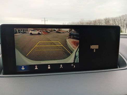 Used 2023 Acura MDX SH-AWD w/ Technology Package image 32