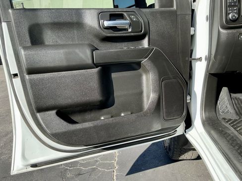 Used 2024 Chevrolet Silverado 2500 Custom w/ Custom Value Package image 37