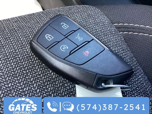 Used 2025 GMC Acadia Elevation image 35