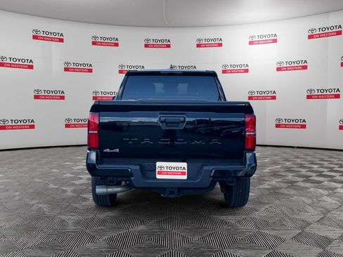 Certified 2025 Toyota Tacoma SR5 AWD/4WD image 6