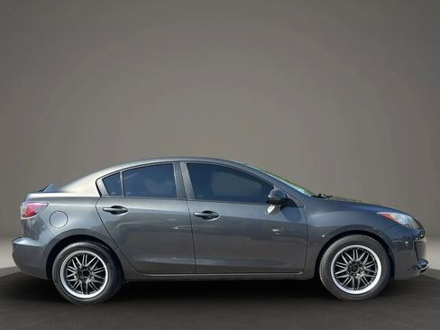 Used 2013 MAZDA MAZDA3 i Touring image 7