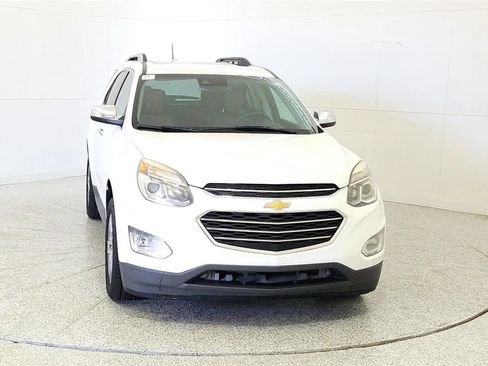 Used 2016 Chevrolet Equinox LTZ w/ Enhanced Convenience Package FWD image 2