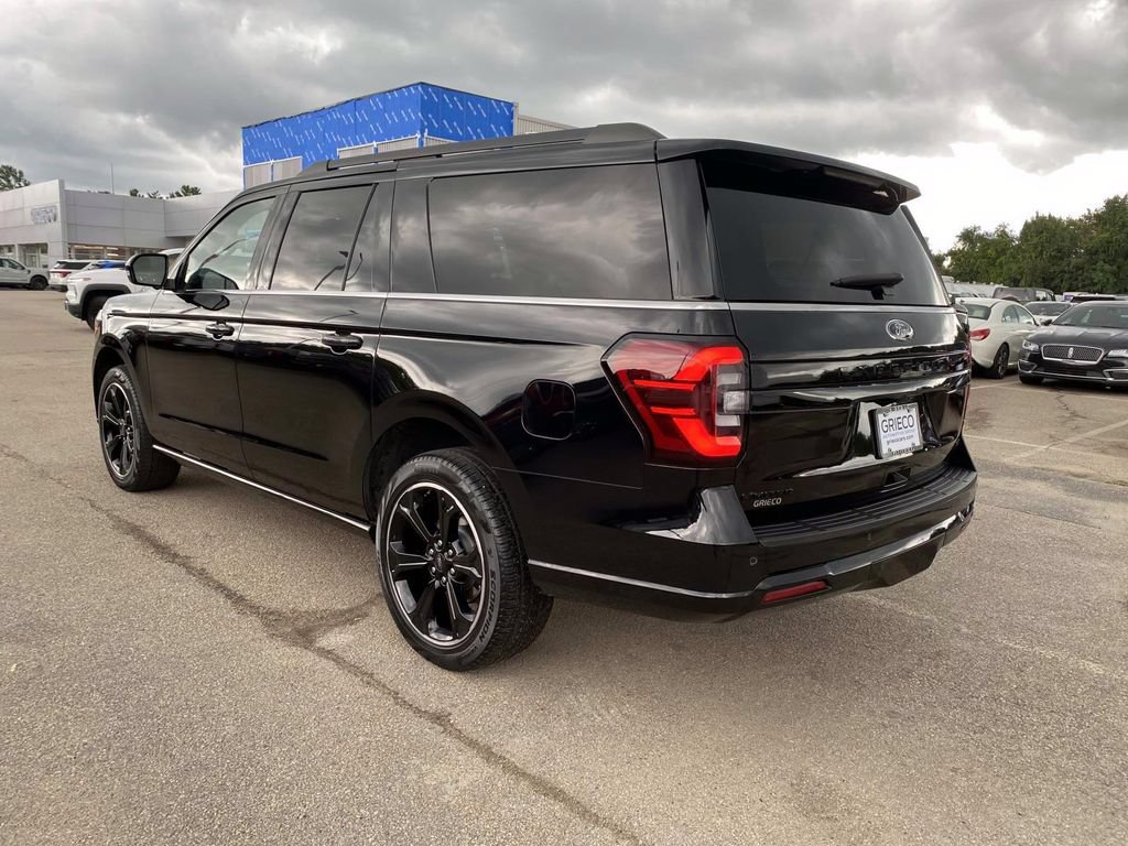 Used 2024 Ford Expedition Max Limited AWD/4WD image 8