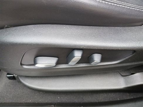 Used 2021 Cadillac XT5 Premium Luxury image 29