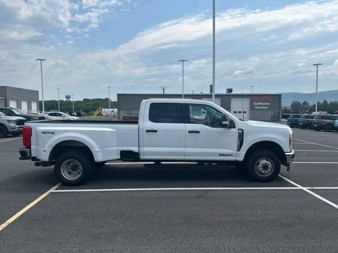 Used 2025 Ford F350 XLT AWD/4WD image 6