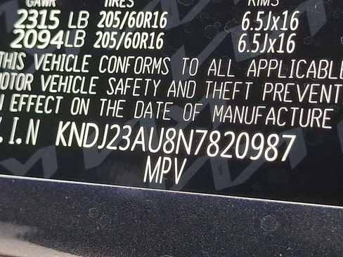 Used 2022 Kia Soul LX image 26