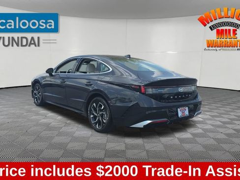Used 2024 Hyundai Sonata SEL FWD image 5