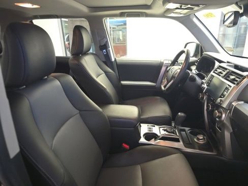 Used 2023 Toyota 4Runner SR5 Premium image 14