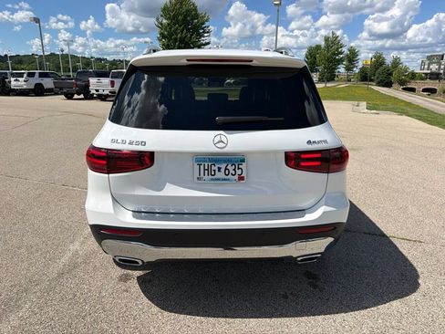 Certified 2026 Mercedes-Benz GLB 250 4MATIC image 7