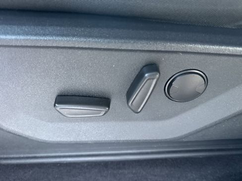 Certified 2023 Ford F150 XLT w/ Equipment Group 302A High image 28