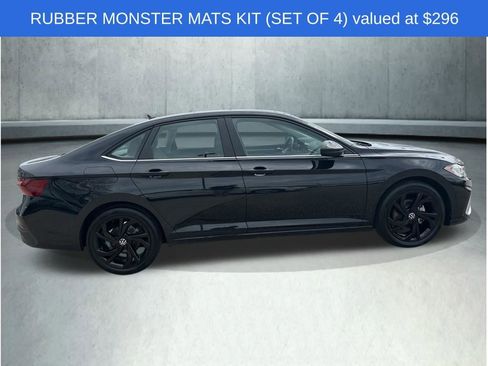 Used 2026 Volkswagen Jetta SE w/ Black Wheel Package FWD image 6