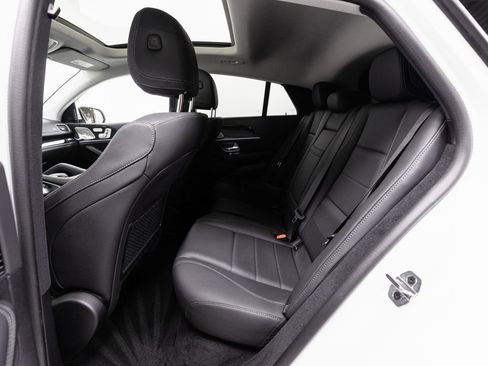 Used 2025 Mercedes-Benz GLE 450 4MATIC Coupe image 29