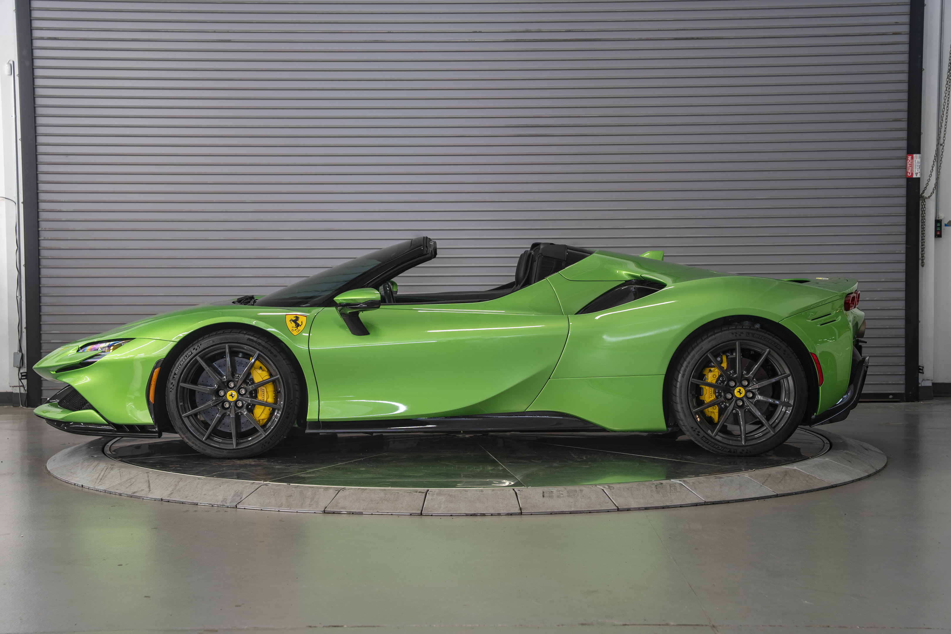 Used 2025 Ferrari SF90 Spider AWD/4WD image 2