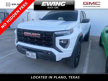 Used 2025 GMC Canyon Elevation w/ Convenience Package