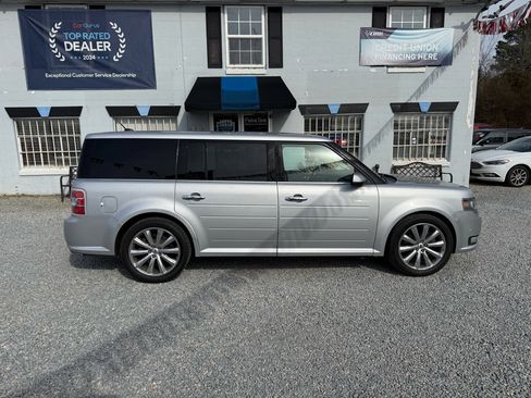 Used 2016 Ford Flex Limited w/ Equipment Group 303A image 6