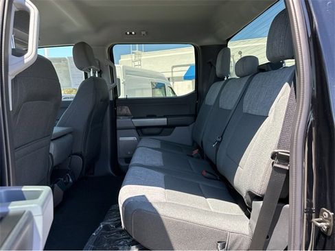 New 2025 Ford F350 XLT w/ Black Appearance Package image 16