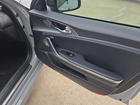 Used 2020 Kia Stinger GT2 image 73