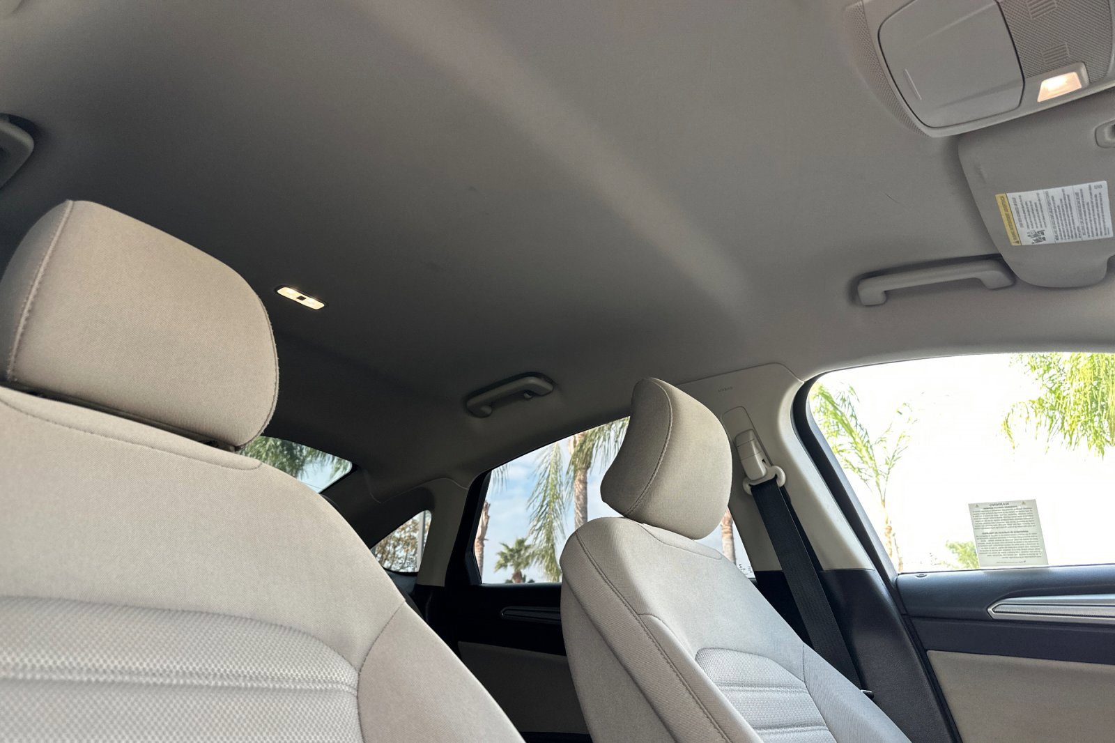 Used 2018 Ford Fusion S FWD image 16