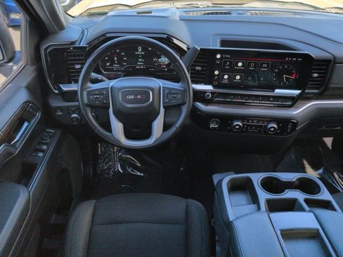 Used 2022 GMC Sierra 1500 Elevation AWD/4WD image 16