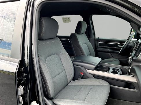 Used 2024 RAM 1500 Big Horn AWD/4WD image 29