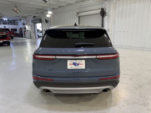 Used 2023 Lincoln Corsair Reserve w/ Equipment Group 201A image 4