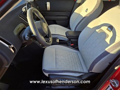 Used 2025 MINI Cooper Countryman S w/ Comfort Package Max image 10