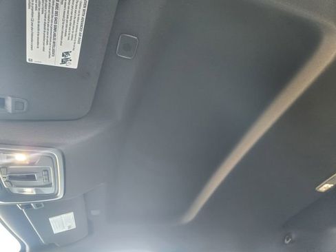 Used 2025 GMC Sierra 1500 SLT w/ SLT Premium Plus Package image 22