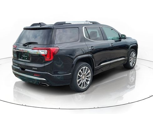 Used 2022 GMC Acadia Denali w/ Denali Ultimate Package AWD/4WD image 3