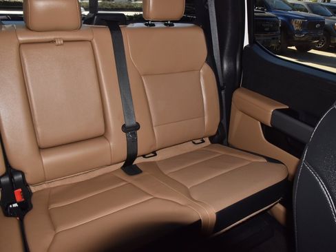 Used 2024 Ford F250 Lariat w/ Chrome Package image 21