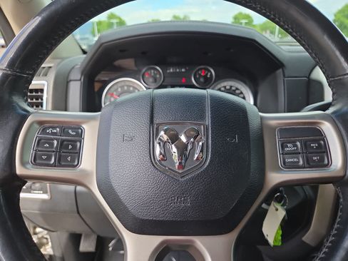 Used 2016 RAM 2500 Laramie AWD/4WD image 23