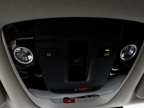 Used 2025 Kia Sportage EX w/ Premium Package AWD/4WD image 32