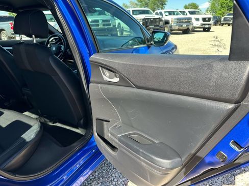 Used 2020 Honda Civic Sport image 23