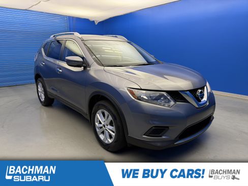 Used 2016 Nissan Rogue SV AWD/4WD image 1
