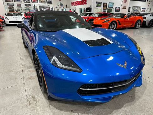 Used 2014 Chevrolet Corvette Stingray Convertible w/ 2LT Preferred Equipment Group RWD image 4