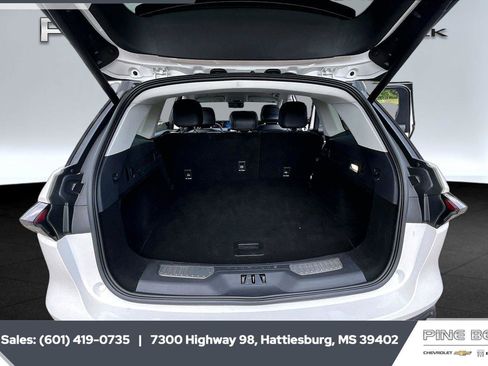 Used 2024 Lincoln Nautilus Premier image 21