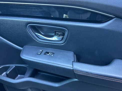 Certified 2025 Honda Pilot TrailSport image 21