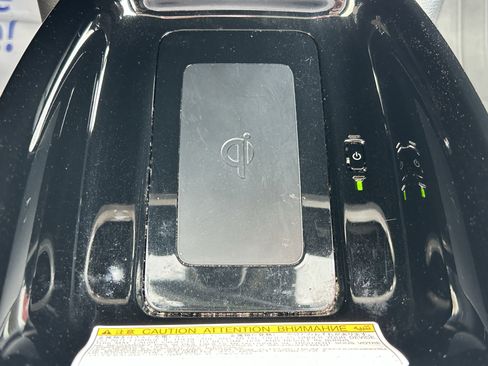 Certified 2018 Toyota Prius Prime Premium FWD image 29