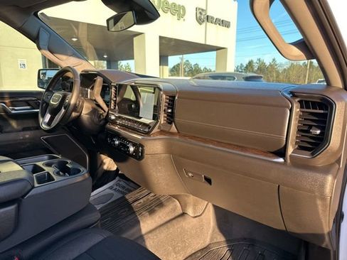 Used 2023 GMC Sierra 1500 Elevation w/ X31 Off-Road Package image 43